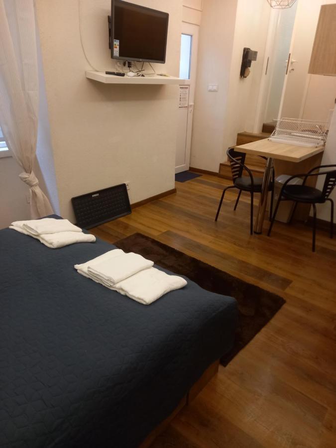 Liszt Ferenc Square Studio Apartment Budapest Exterior photo